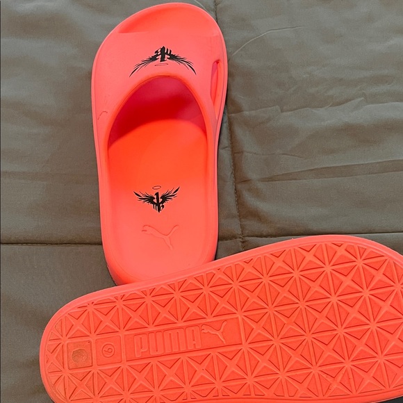 Puma Bright Coral Slide Sandals - Picture 1 of 5